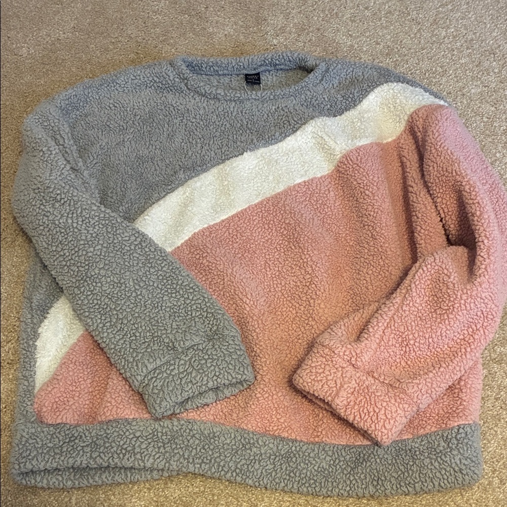 Cozy Pink and Gray Women's Crew Neck Sweater